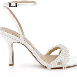 Badgley Mischka Noah Ivory Heels
